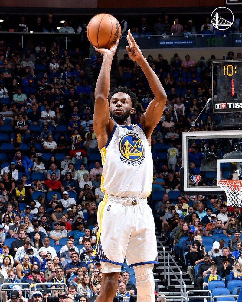 明日NBA常规赛，热火客场挑战湖人。